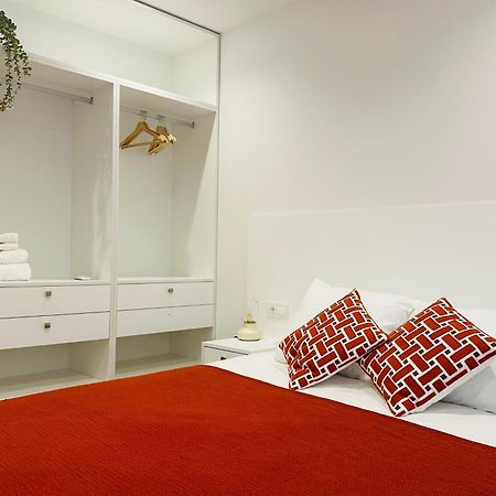 Family Apartment In The Malaga City Center Esterno foto