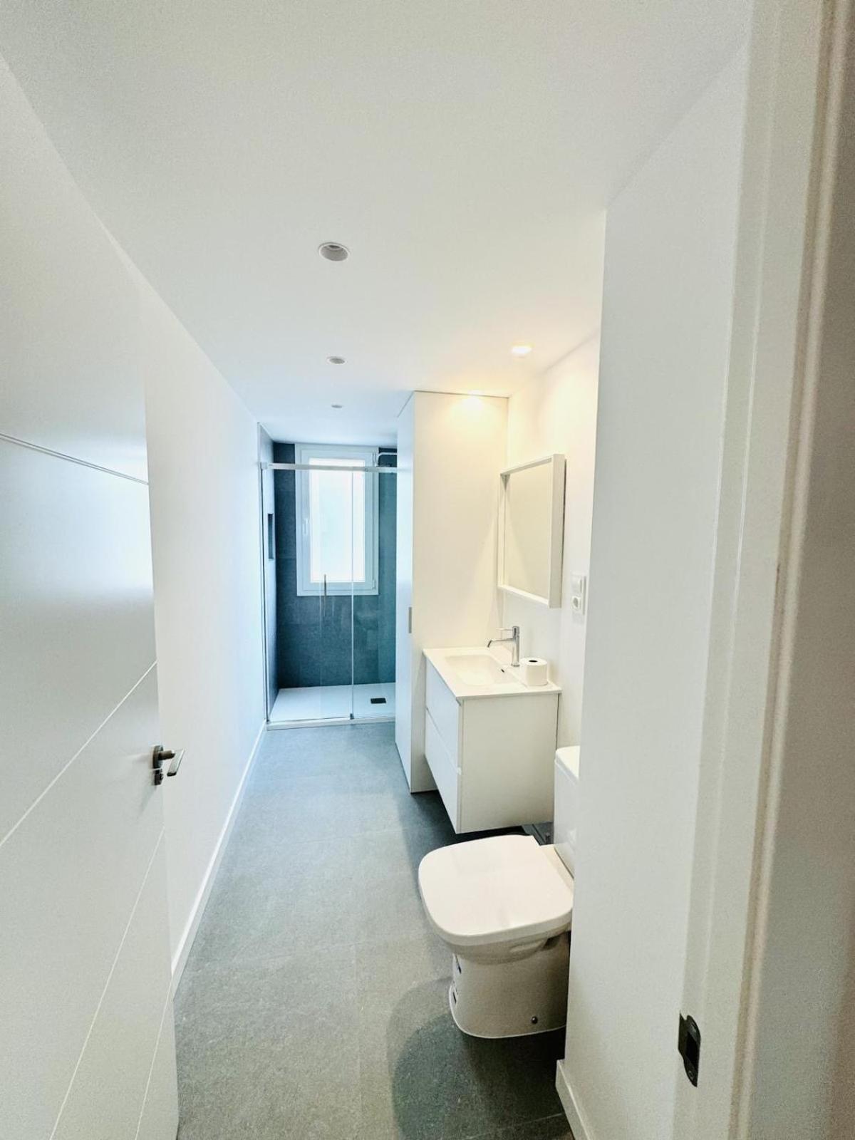 Family Apartment In The Malaga City Center Esterno foto